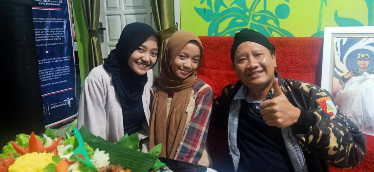 Green Savannah Homestay Syariah Diyeng Exterior photo